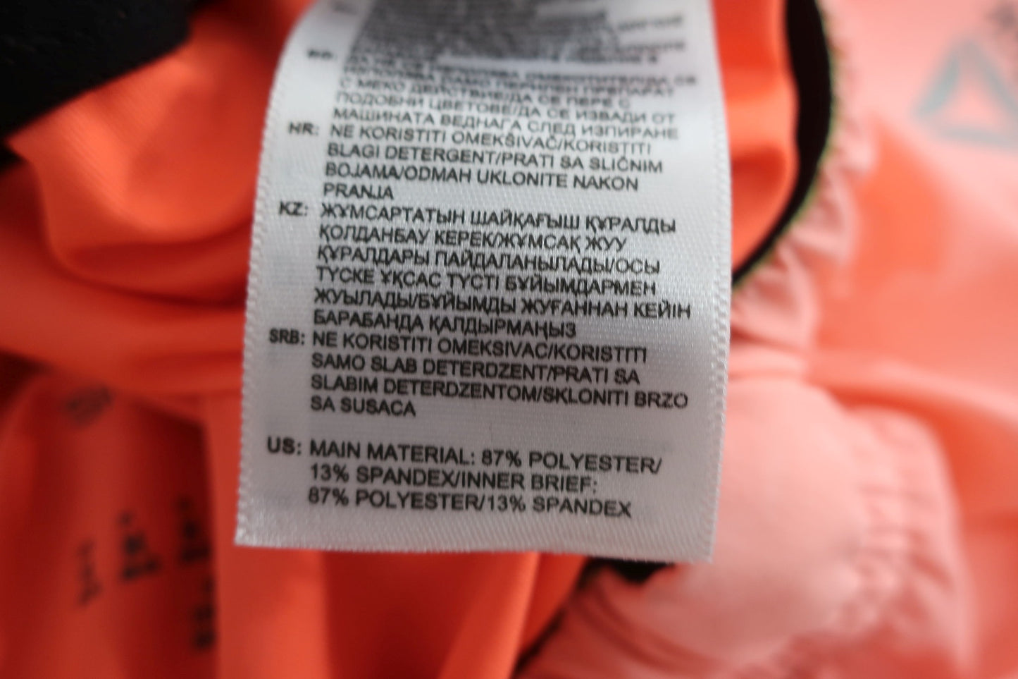 REEBOK moteriški sportiniai šortai M dydis