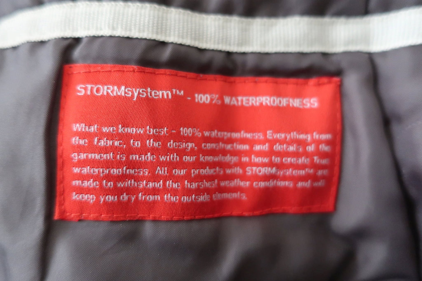 Didriksons moteriška parka/puspaltis 40 dydis