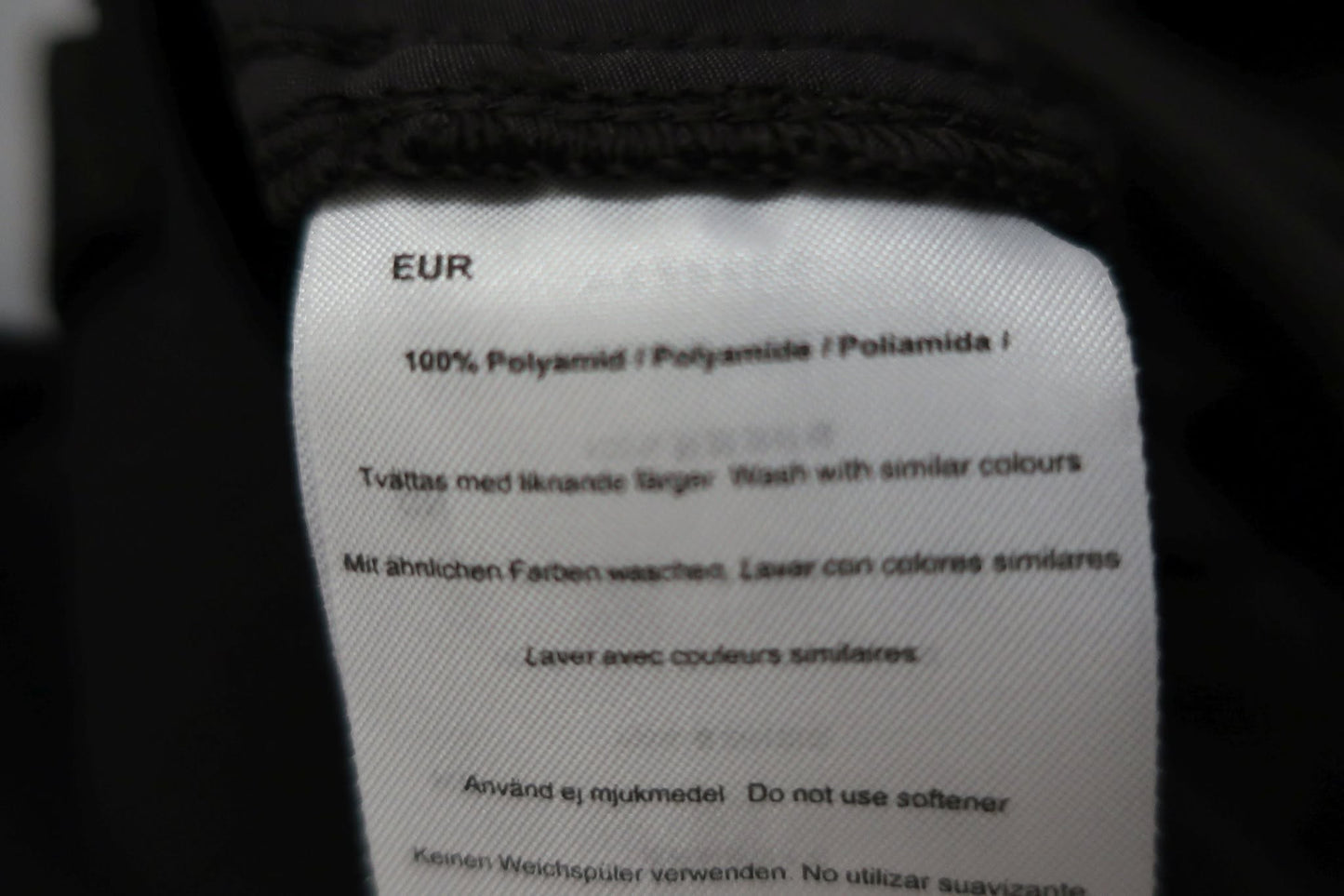 HAGLOFS nauji moteriški šortai 40 dydis