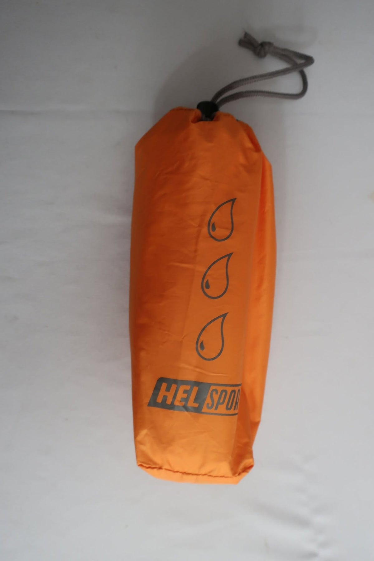 HELSPORT kuprinės apsauga 30/50 l