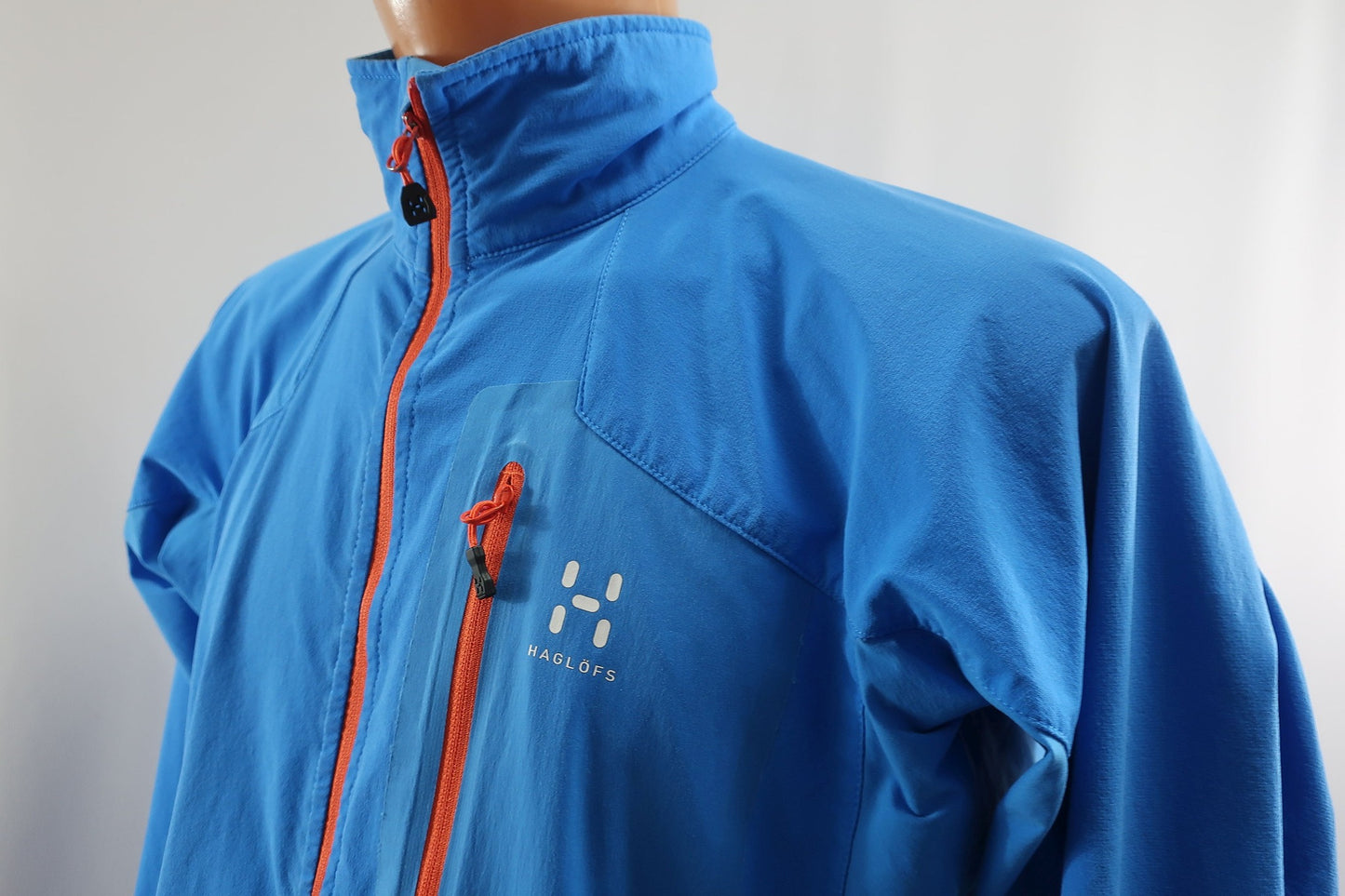 HAGLOFS vyriškas windstoperinis sportinis švarkas L dydis
