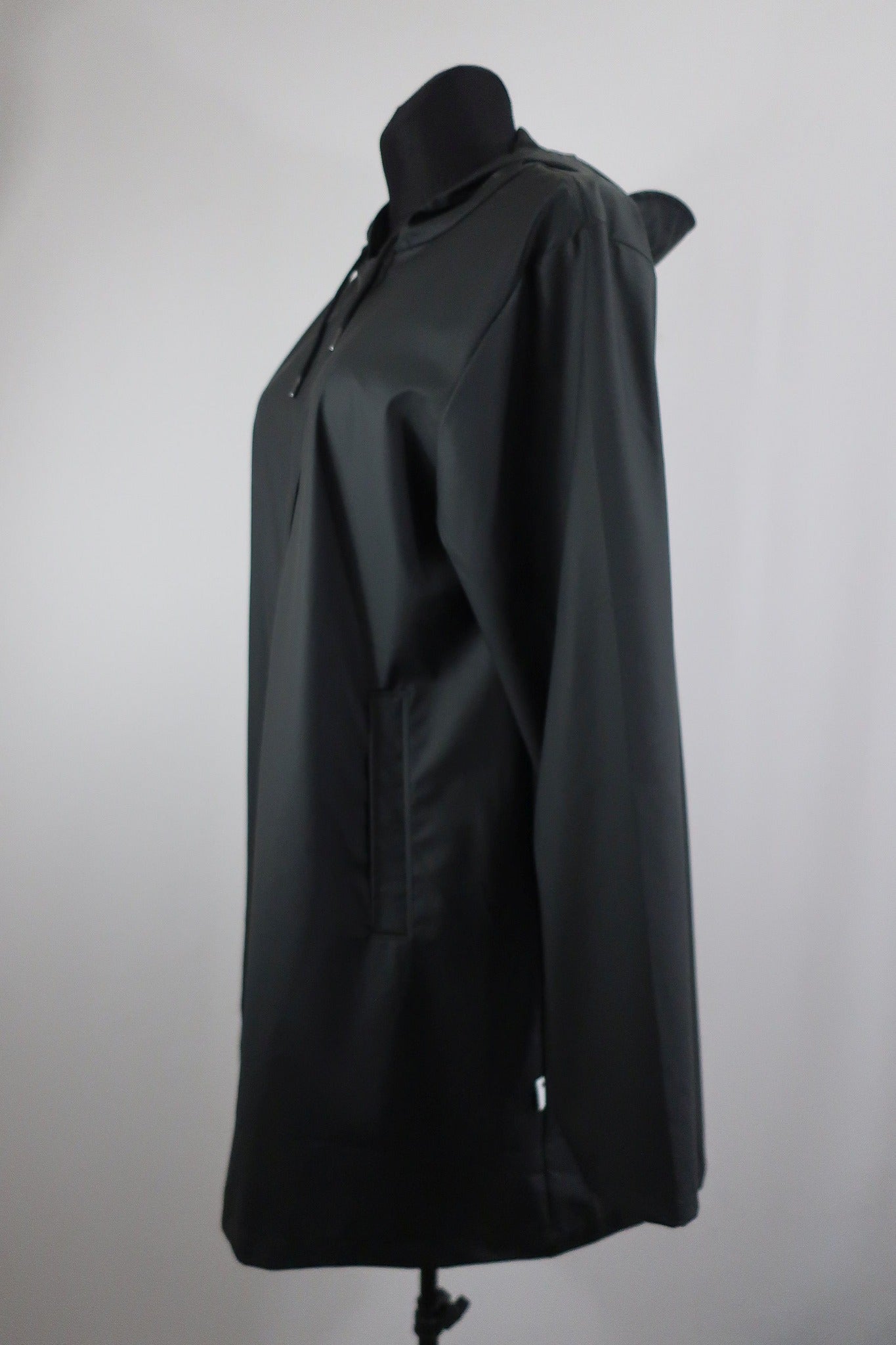 RAINS moteriškas lietpaltis M dydis