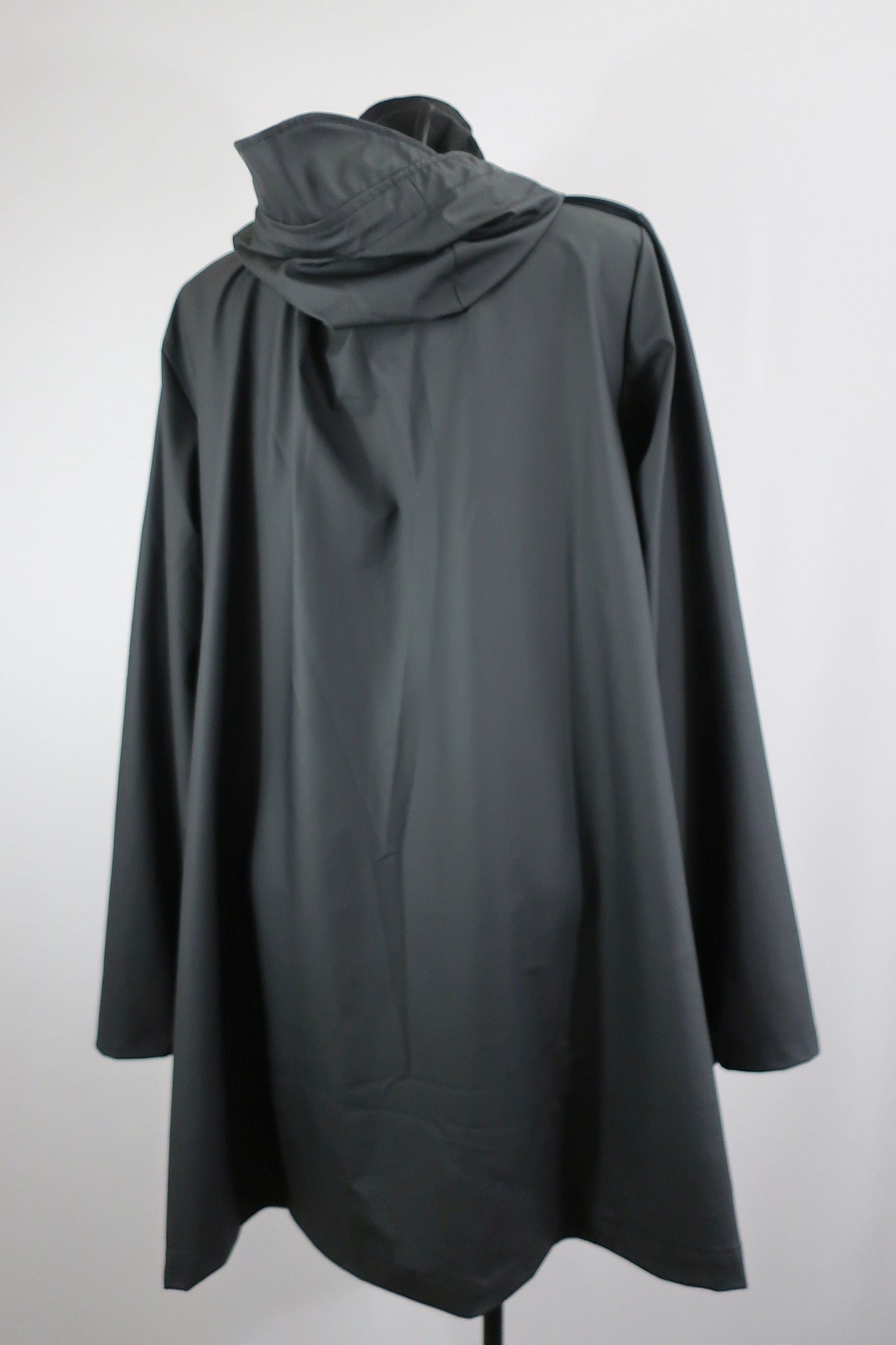 RAINS moteriškas lietpaltis M dydis