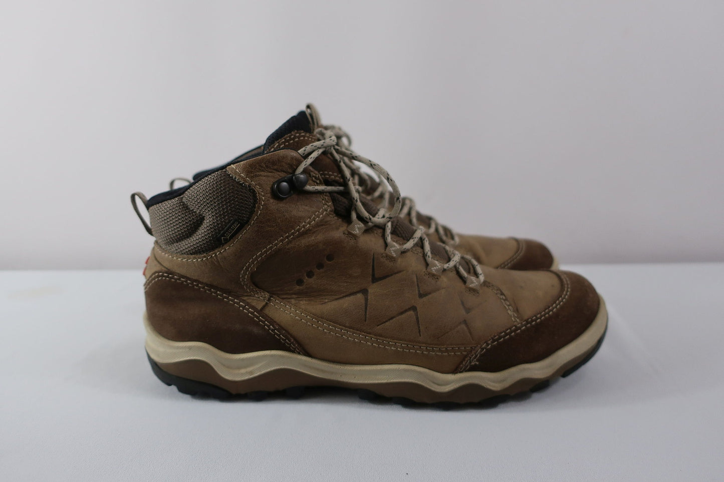 ECCO odiniai laisvalaikio batai su Gore-Tex 40 dydis