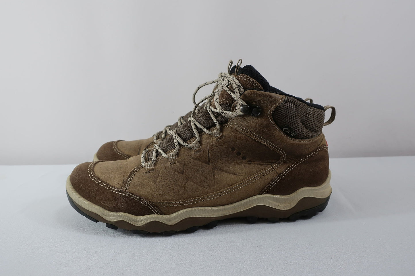 ECCO odiniai laisvalaikio batai su Gore-Tex 40 dydis
