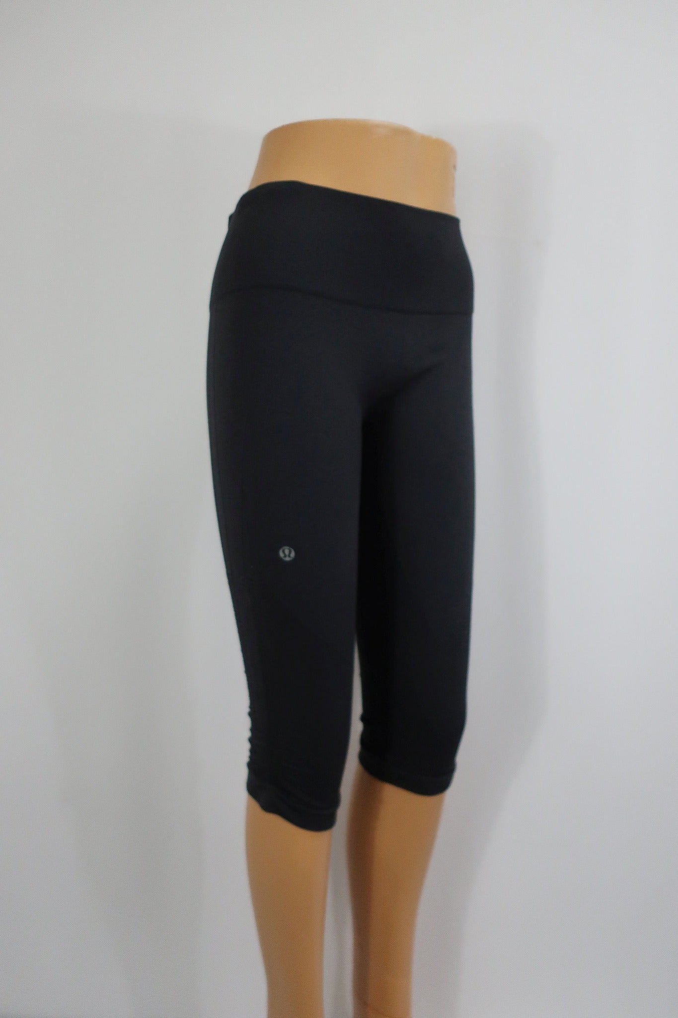 LULULEMON moteriški kompresiniai sportiniai ilgi šortai L dydis