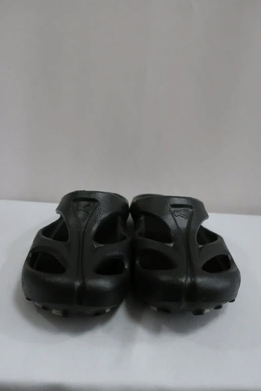 KEEN naujos šlepetės 40,5/41 dydis