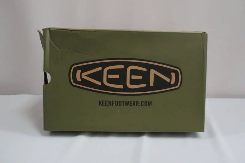 KEEN naujos šlepetės 40,5/41 dydis