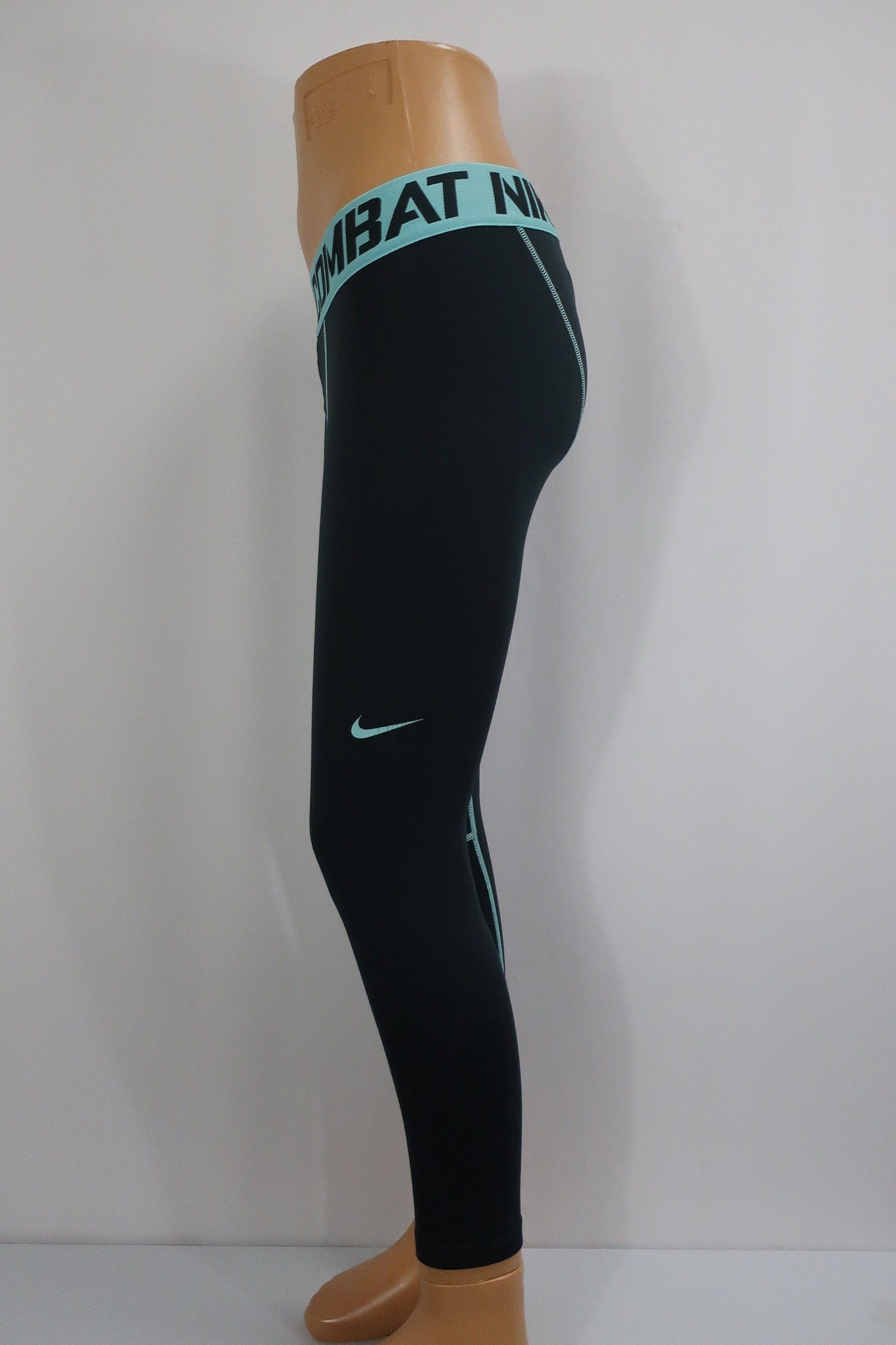 NIKE PRO COMBAT vyriškos sportinės tamprės M dydis