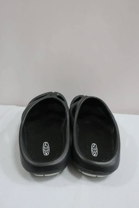 KEEN naujos šlepetės 40,5/41 dydis