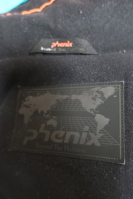 PHENIX moteriška striukė 38/40 dydis