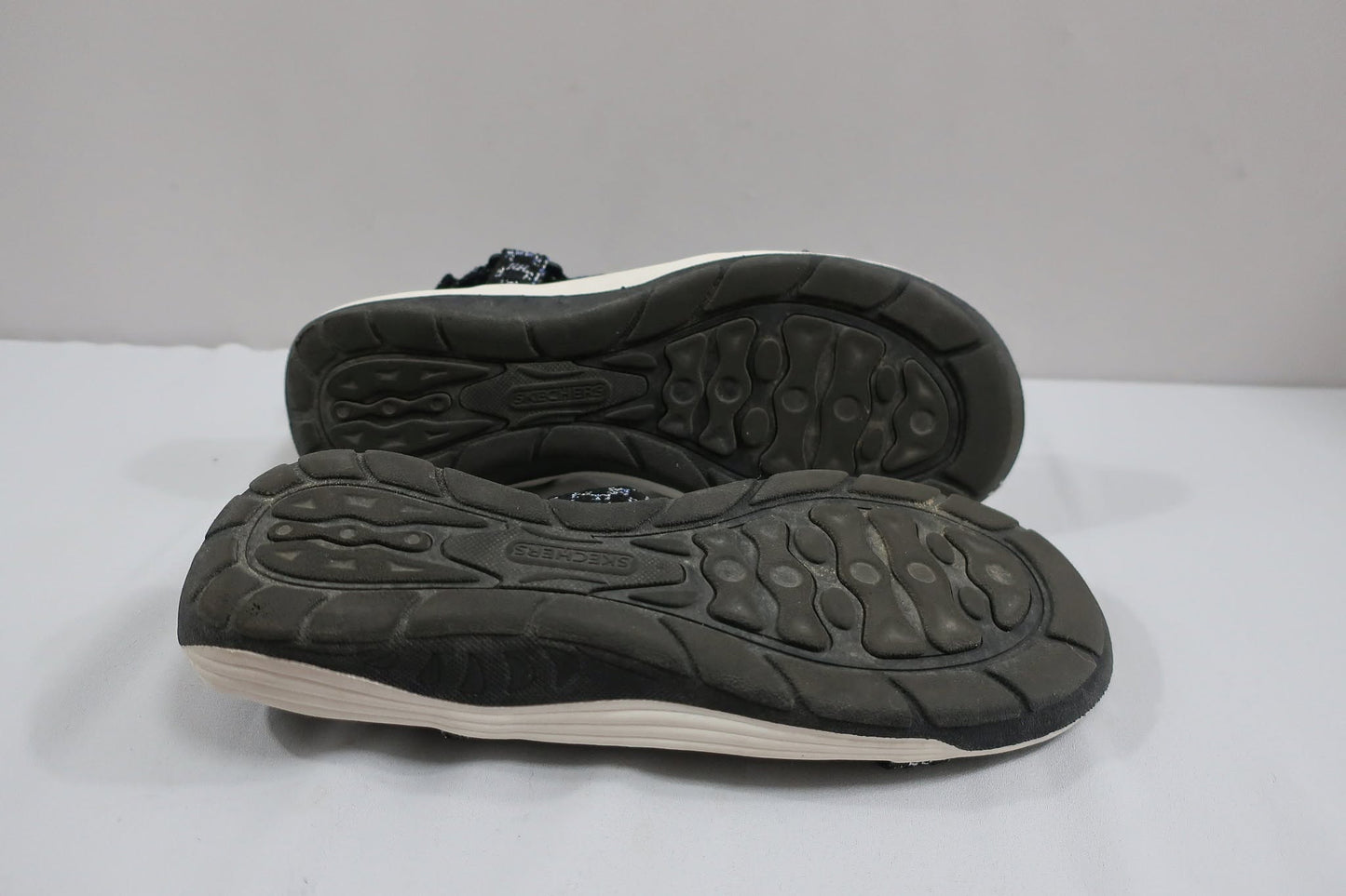 SKECHERS moteriški sandalai/basutės 40,5 dydis