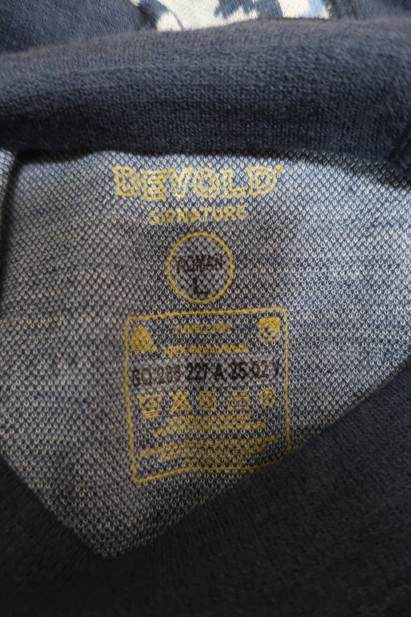 DEVOLD nauji moteriški marškinėliai su merino vilna L/XL dydis