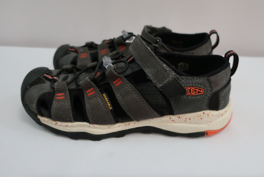 KEEN sandalai 35 dydis