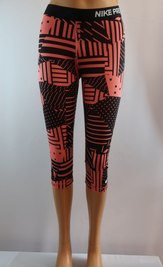 NIKE PRO moteriškos sportinės tamprės/bridžai S/M dydis