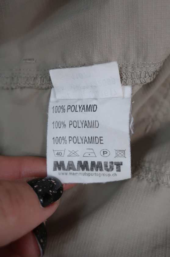 MAMMUT moteriški šortai 38/40 dydis