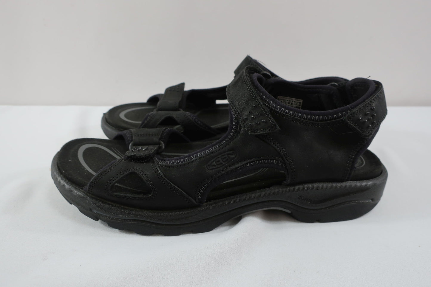 KEEN basutės/sandalai 41/41,5 dydis