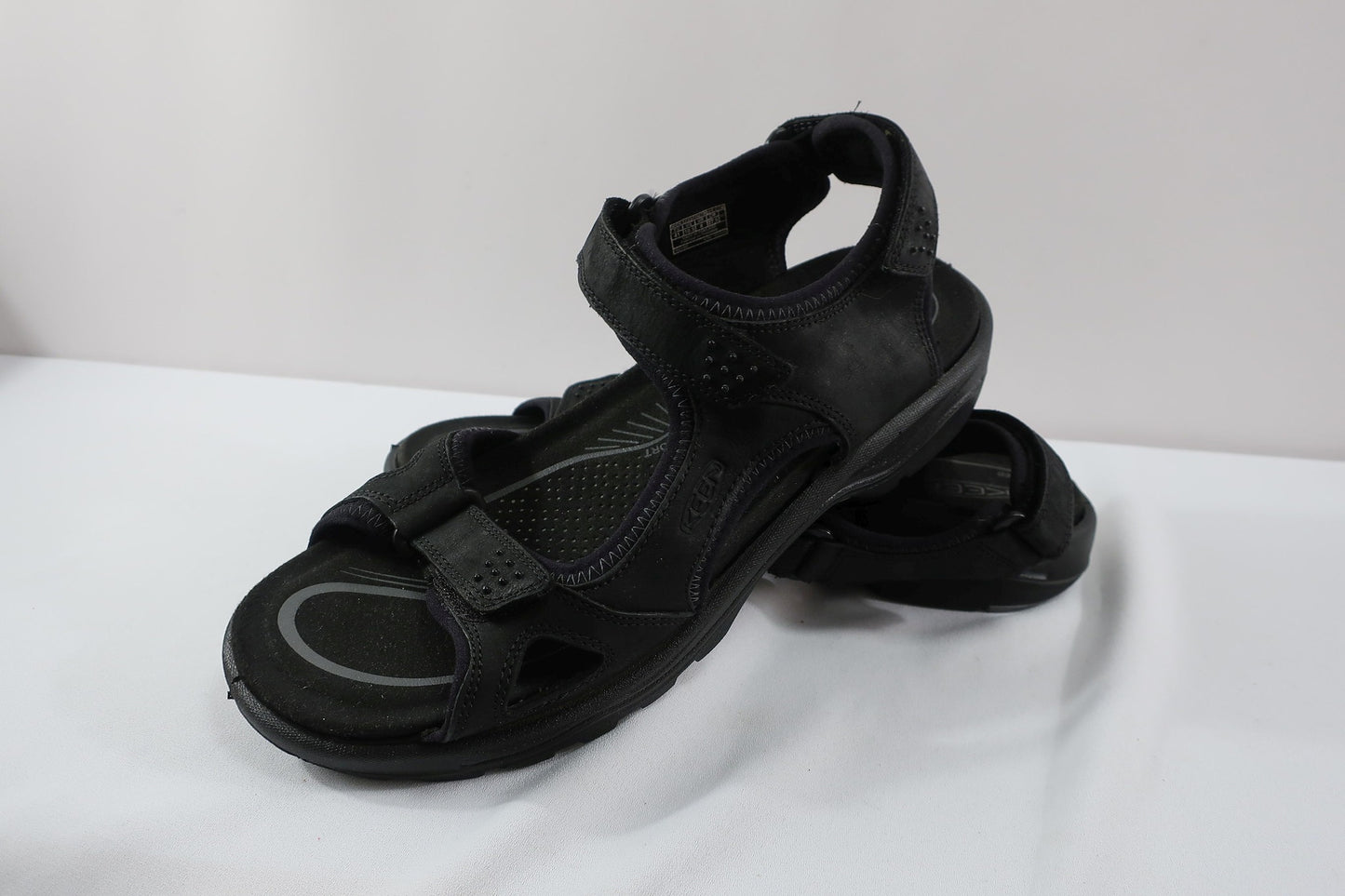 KEEN basutės/sandalai 41/41,5 dydis