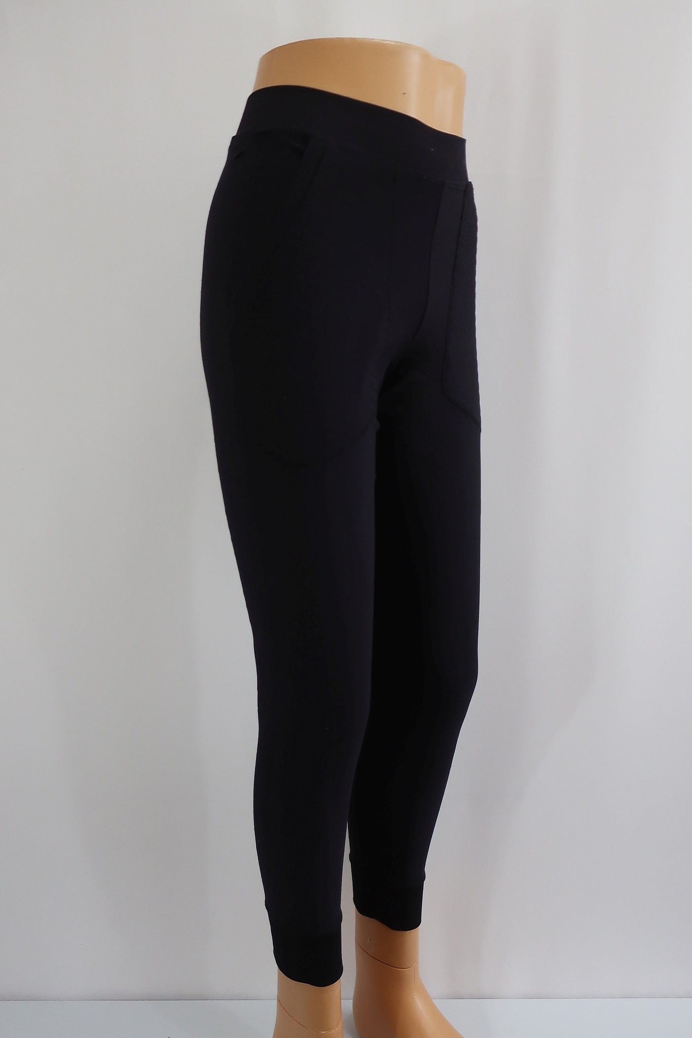 25073025 UYN moteriškos sportinės tamprės/kelnės S dydis