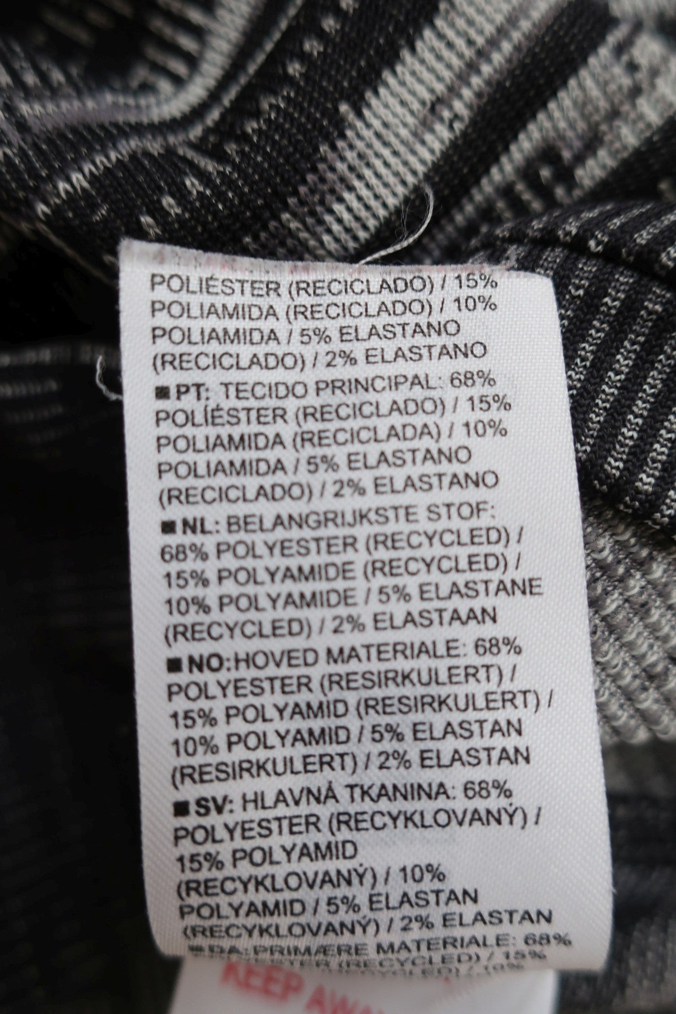 ODLO vyriški sportiniai kompresiniai marškinėliai L/XL dydis