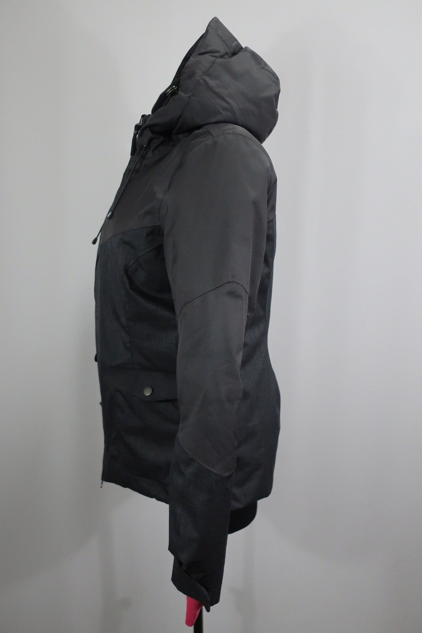 TCM SNOW TECH moteriška striukė 36 dydis