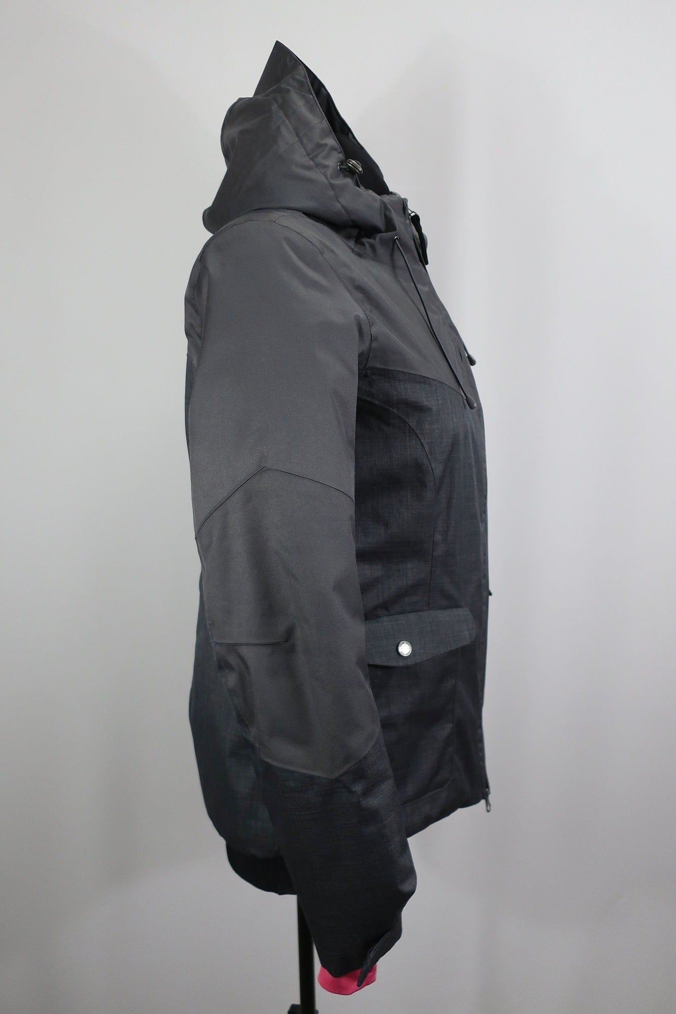 TCM SNOW TECH moteriška striukė 36 dydis