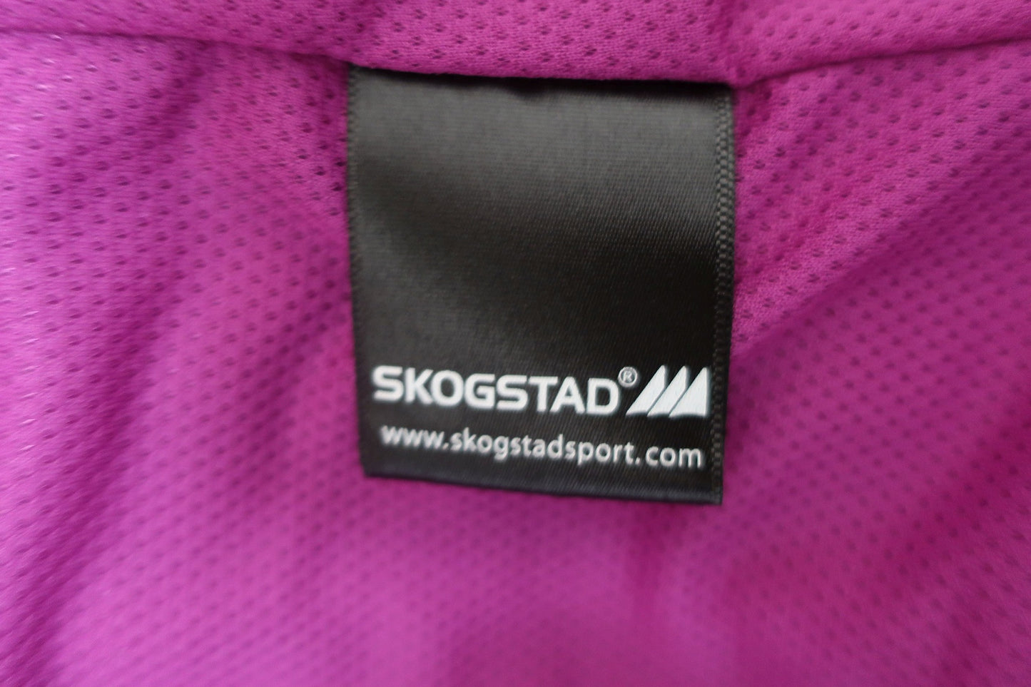 SKOGSTAD moteriškas šiltukas 40 dydis