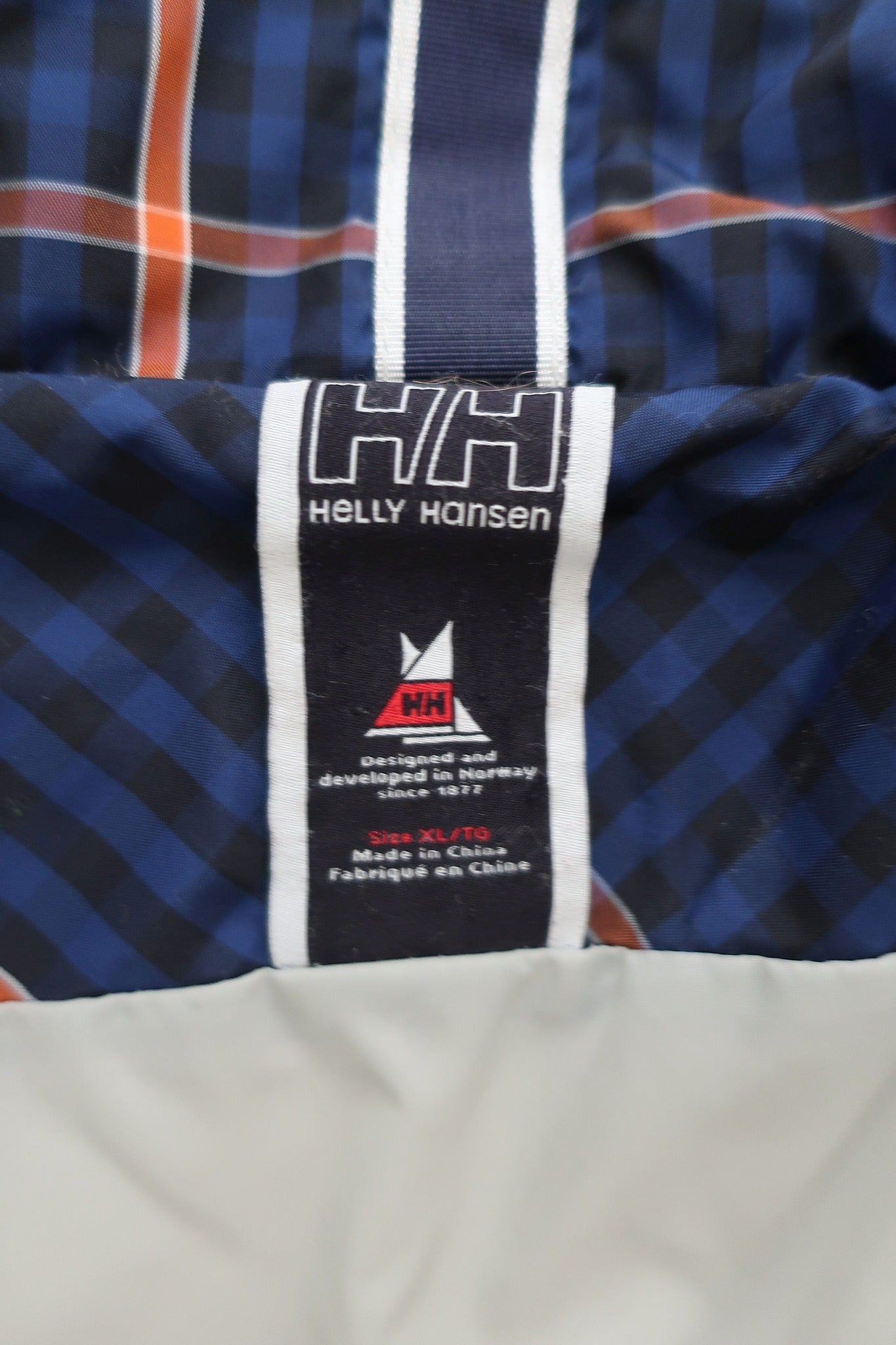 HELLY HANSEN moteriška striukė/švarkas su Primaloft L/XL dydis