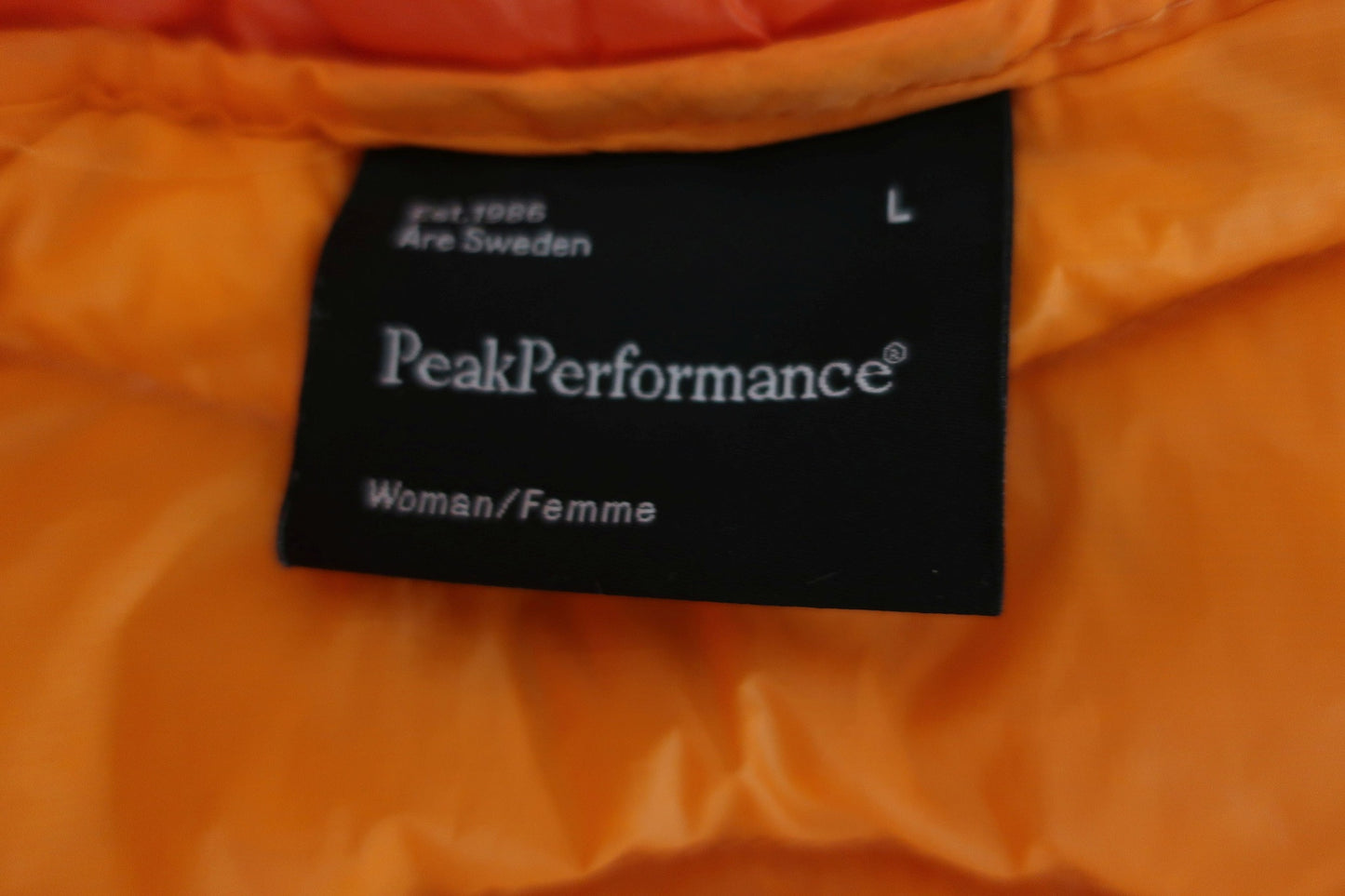 PEAK PERFORMANCE moteriška lengva pūkinė liemenė M/L dydis