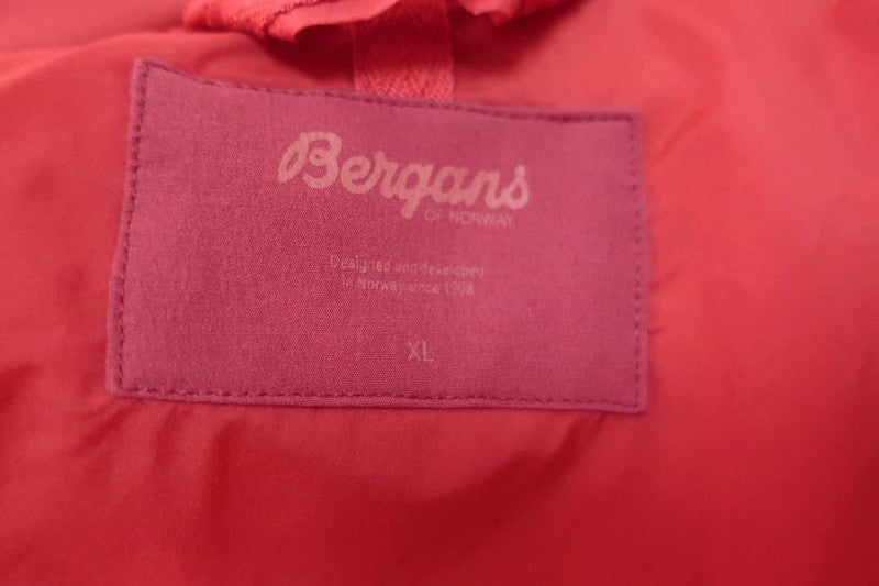 BERGANS moteriška striukė su Primaloft L/XL dydis