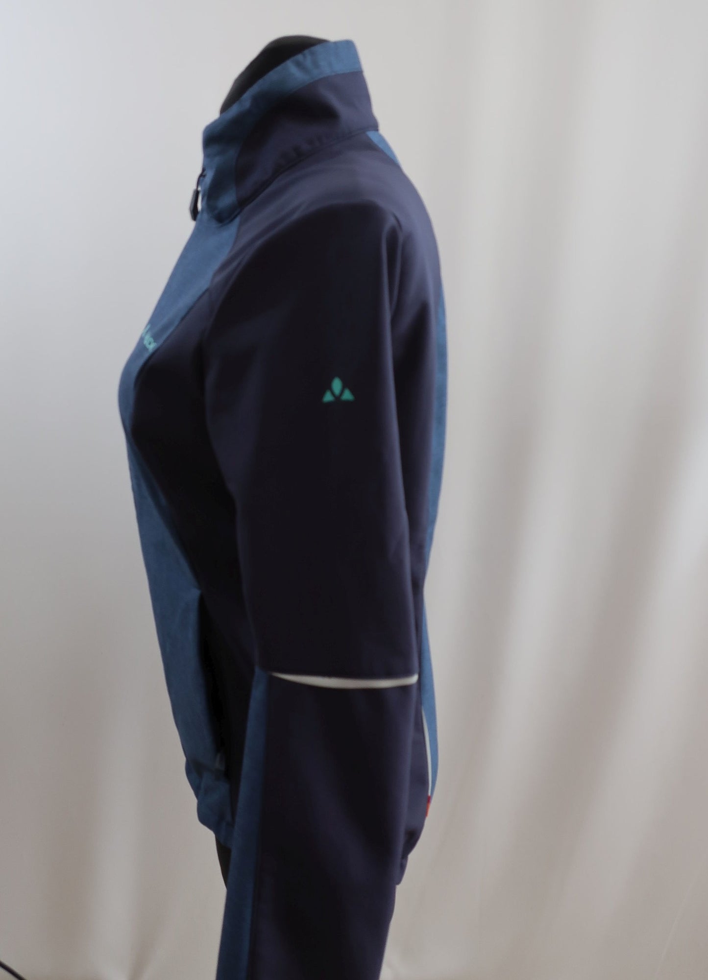 VAUDE moteriška softšelinė striukė - švarkas 36/38 dydis