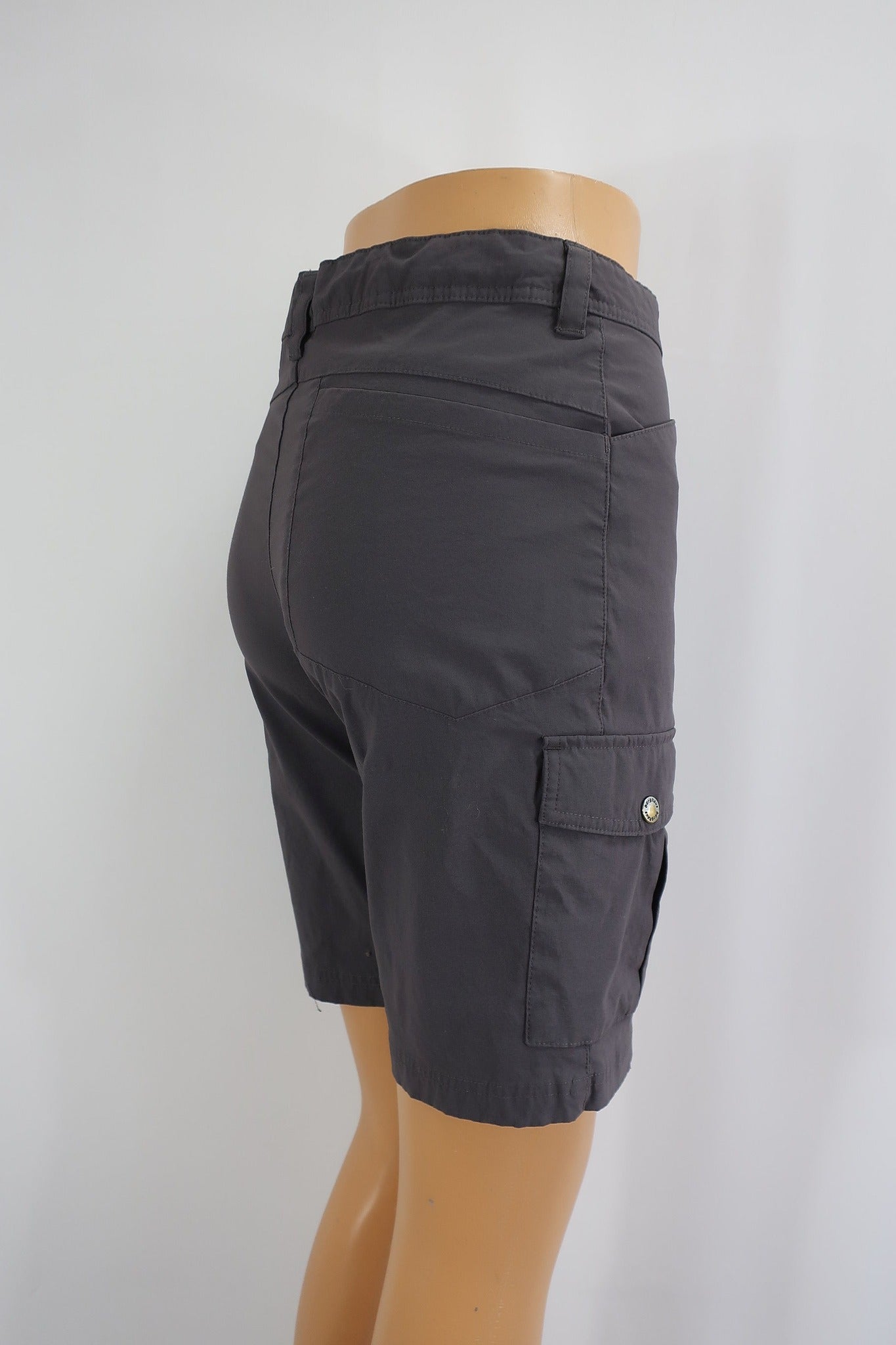 BERGHAUS šortai apie 160 ūgiui