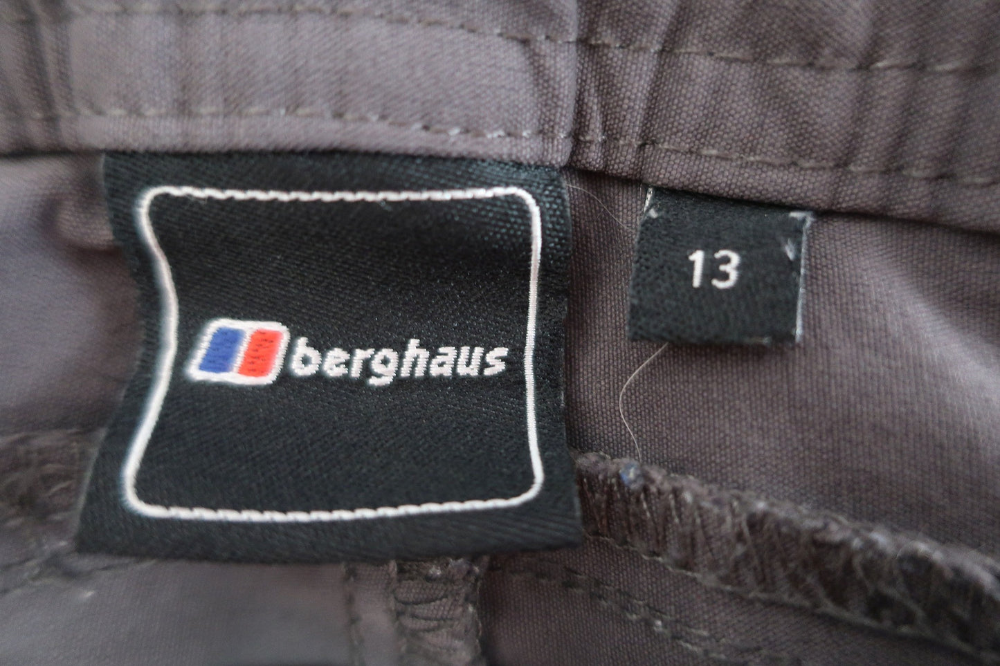 BERGHAUS šortai apie 160 ūgiui