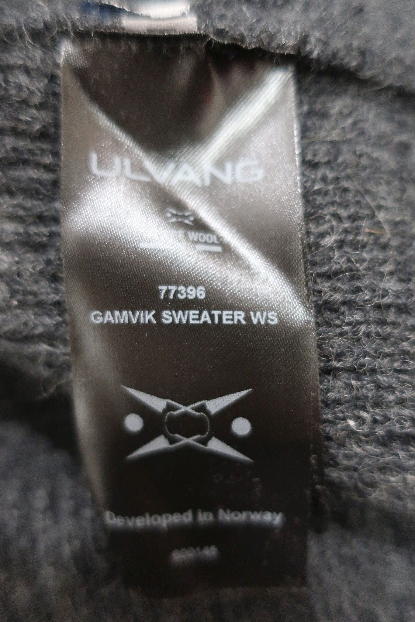 ULVANG moteriškas vilnonis megztinis M dydis