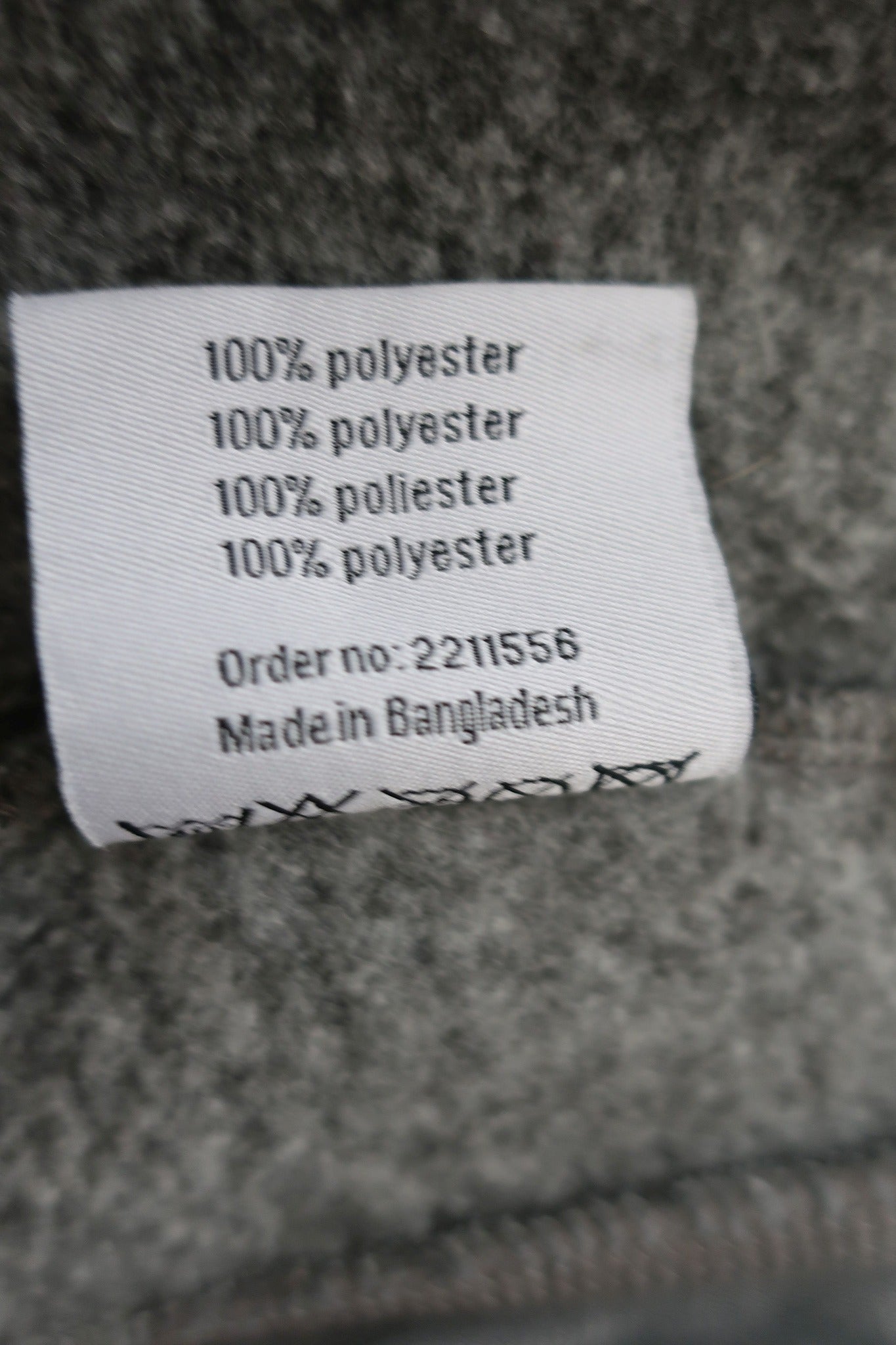 BLUE WEAR moteriškas šiltukas S dydis.