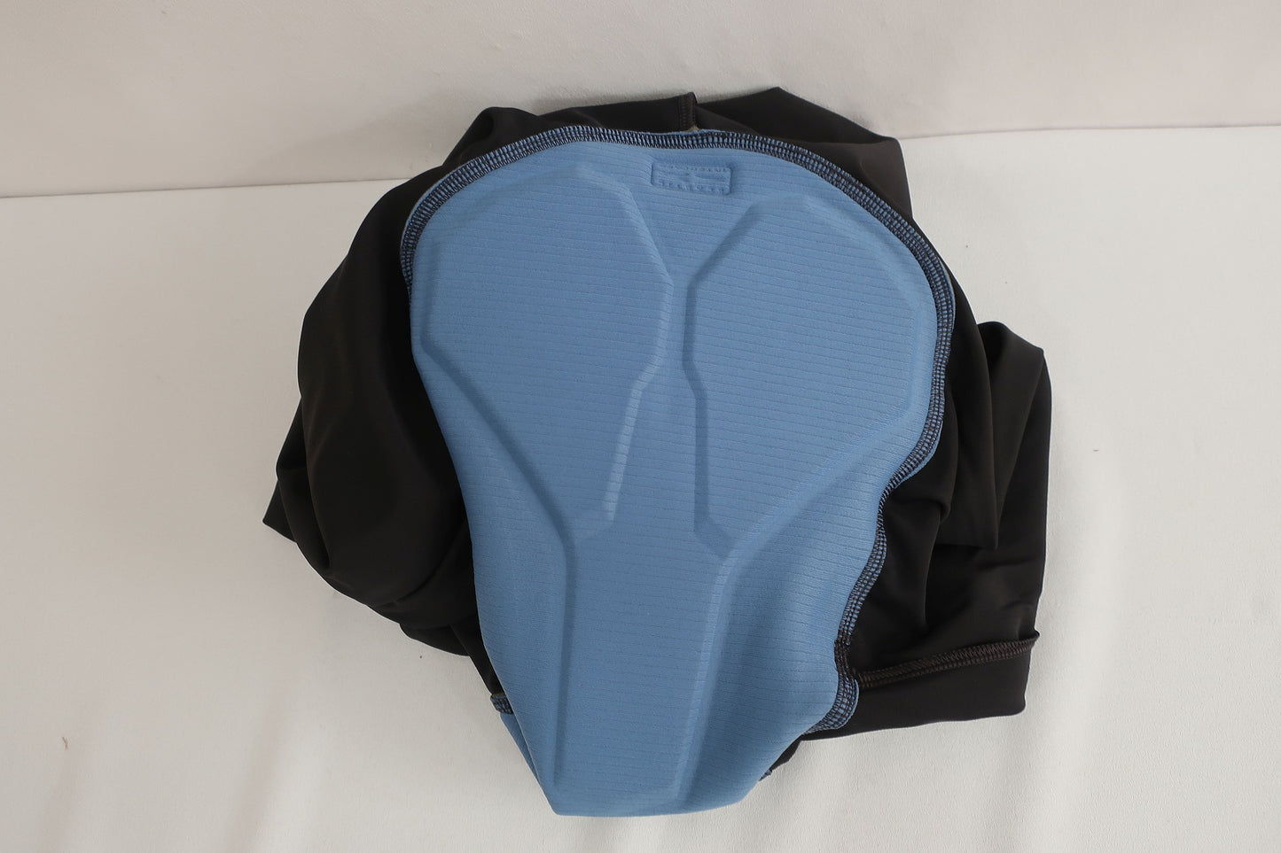 ODLO moteriški dviratiniai ilgi šortai/tamprės L/XL dydis
