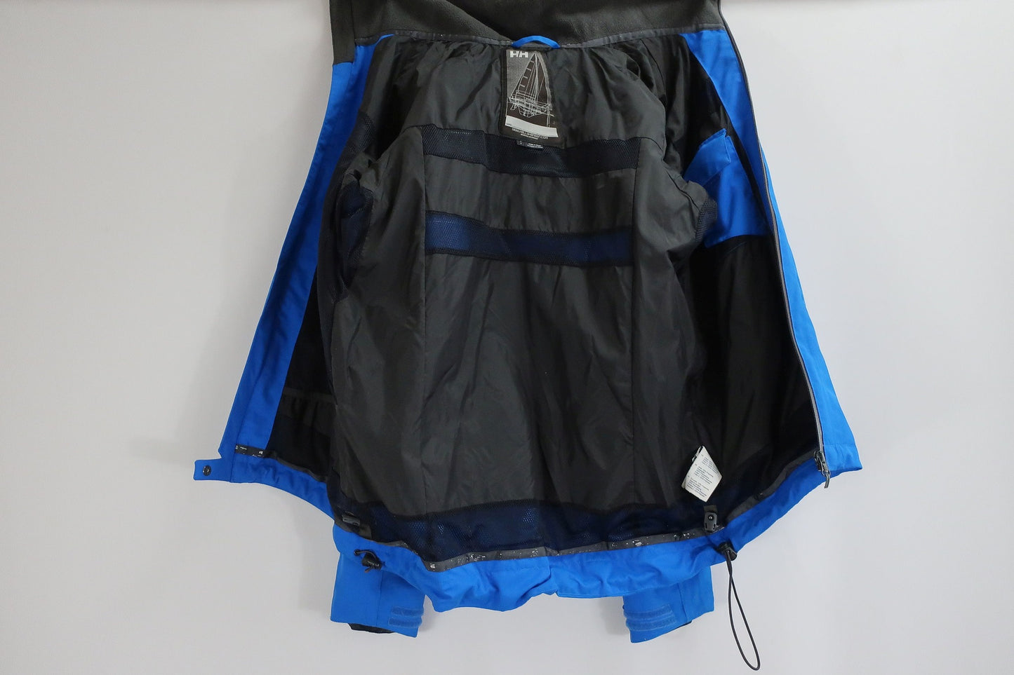 HELLY HANSEN vyriška striukė S dydis