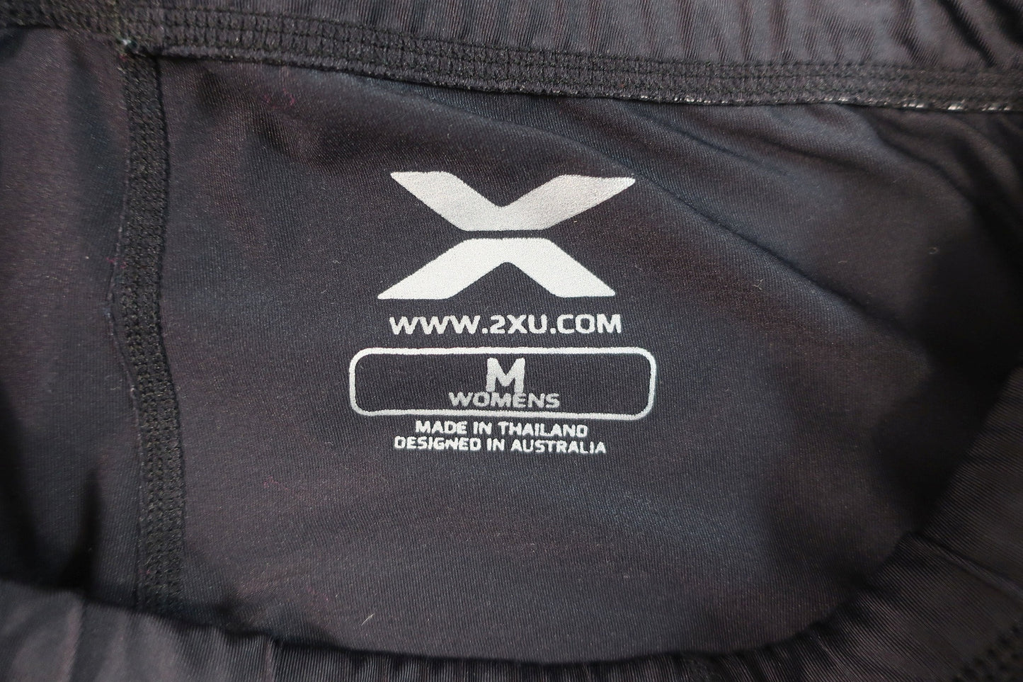 2XU moteriškos sportinės kompresinės tamprės M dydis