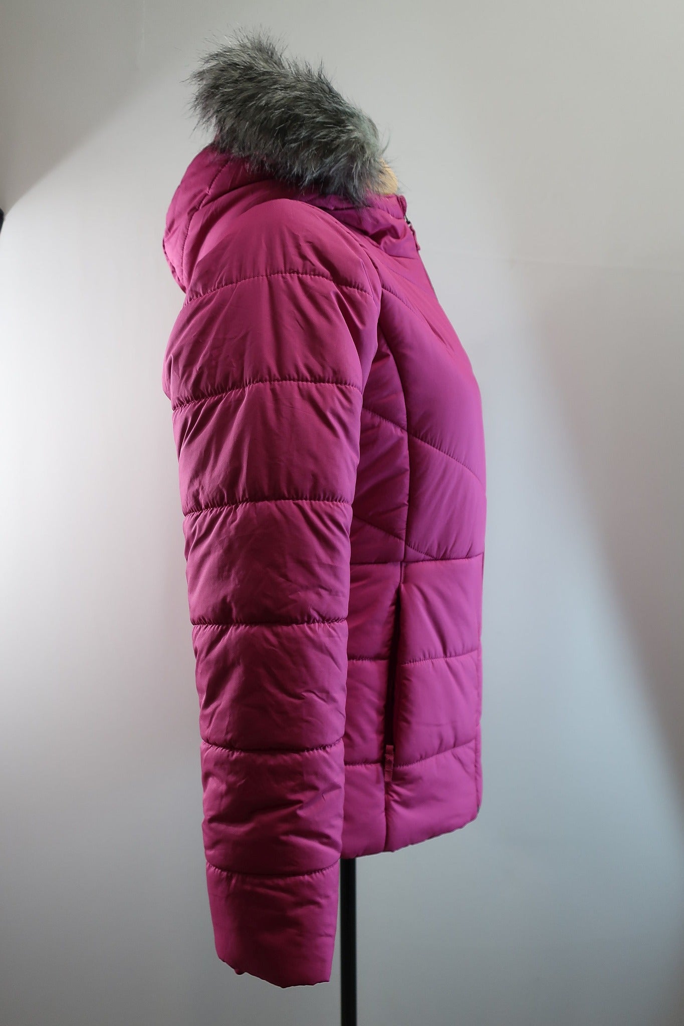COLUMBIA striukė158/164 ūgiui