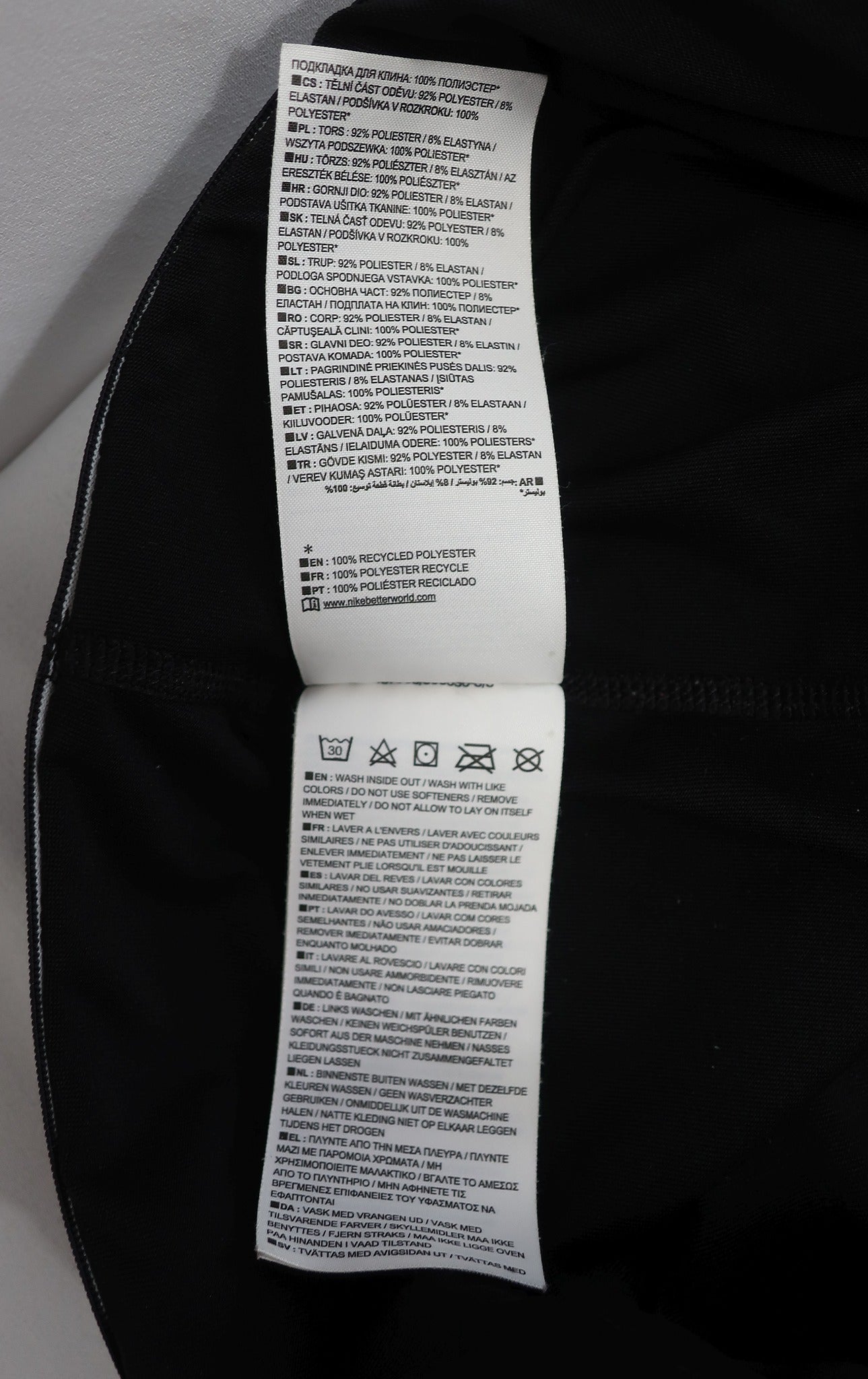 NIKE moteriški sportiniai šortai L dydis