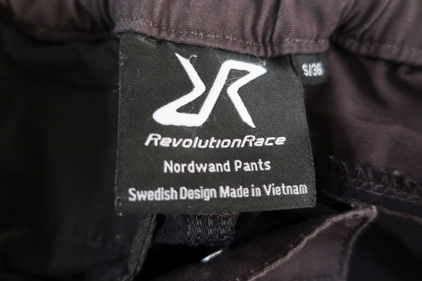 REVOLIUTION RACE moteriškos laisvalaikio, trekingo kelnės S dydis