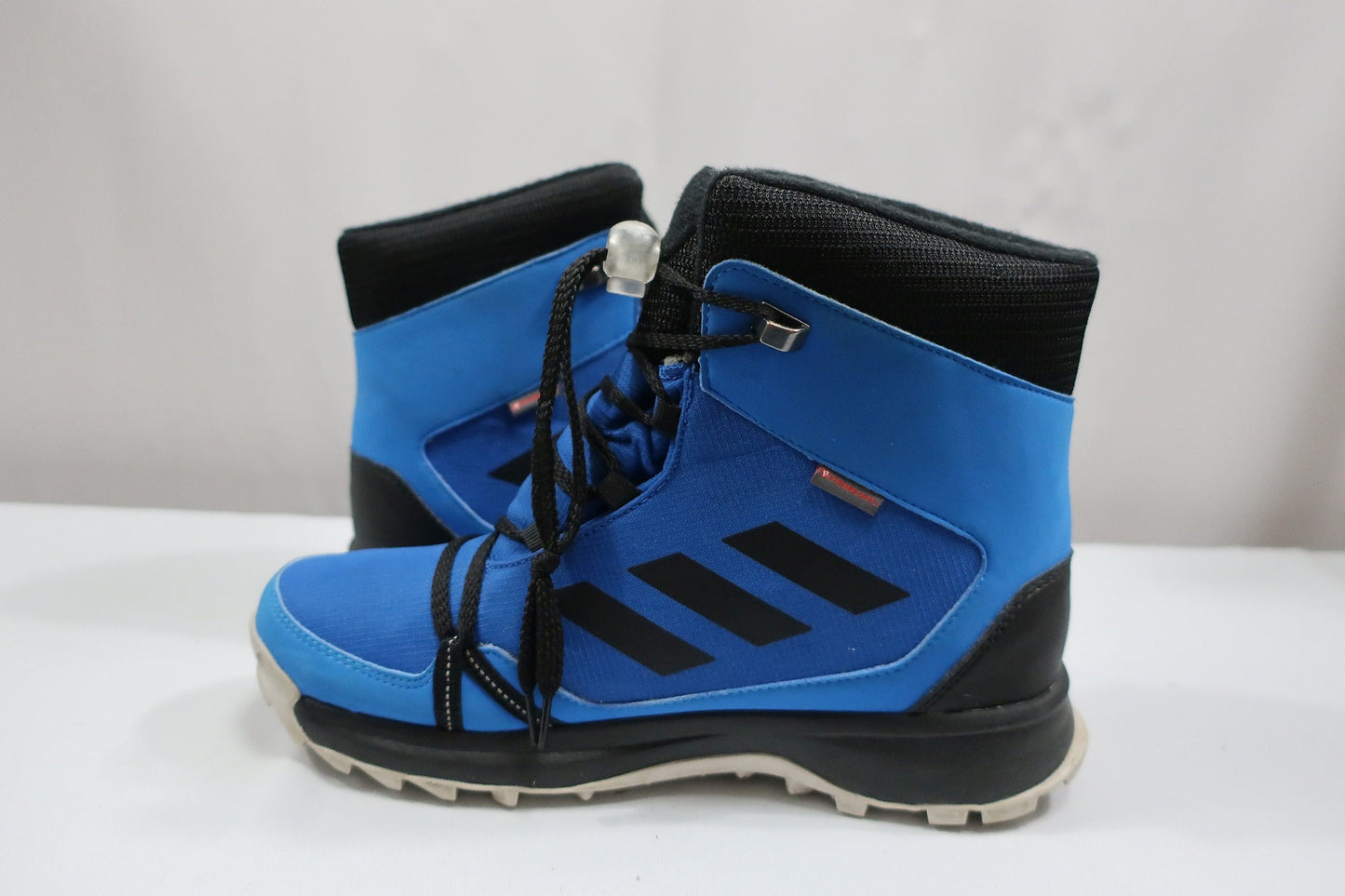 ADIDAS TERREX aulinukai su Primaloft 37/37,5 dydis