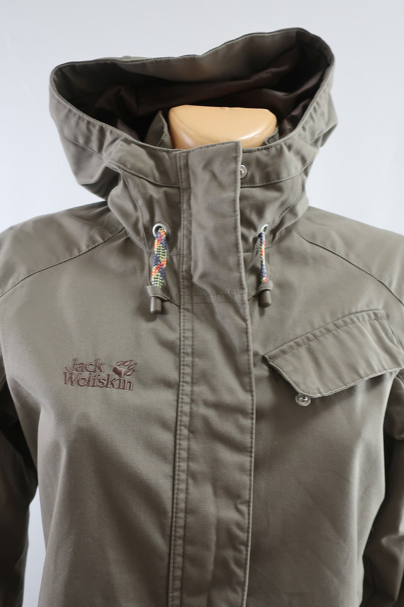JACK WOLFSKIN moteriška striukė S/M dydis