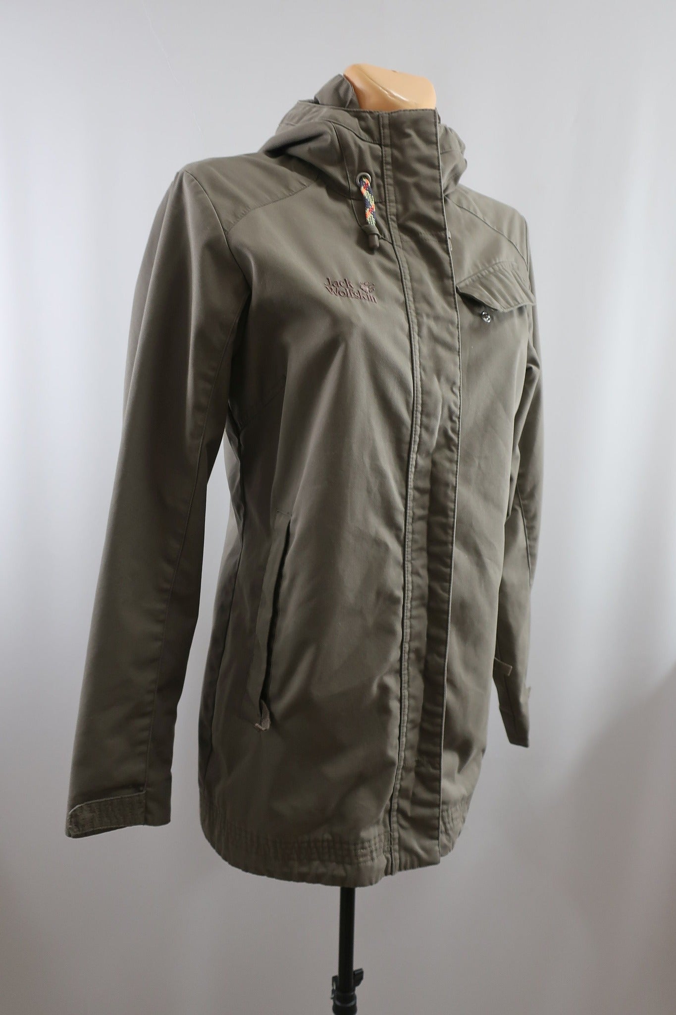 JACK WOLFSKIN moteriška striukė S/M dydis