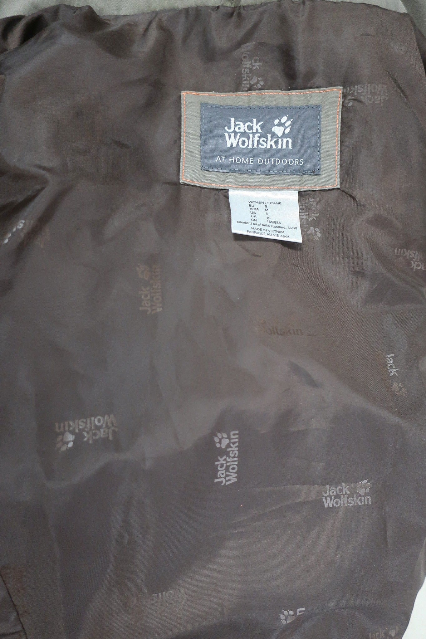 JACK WOLFSKIN moteriška striukė S/M dydis