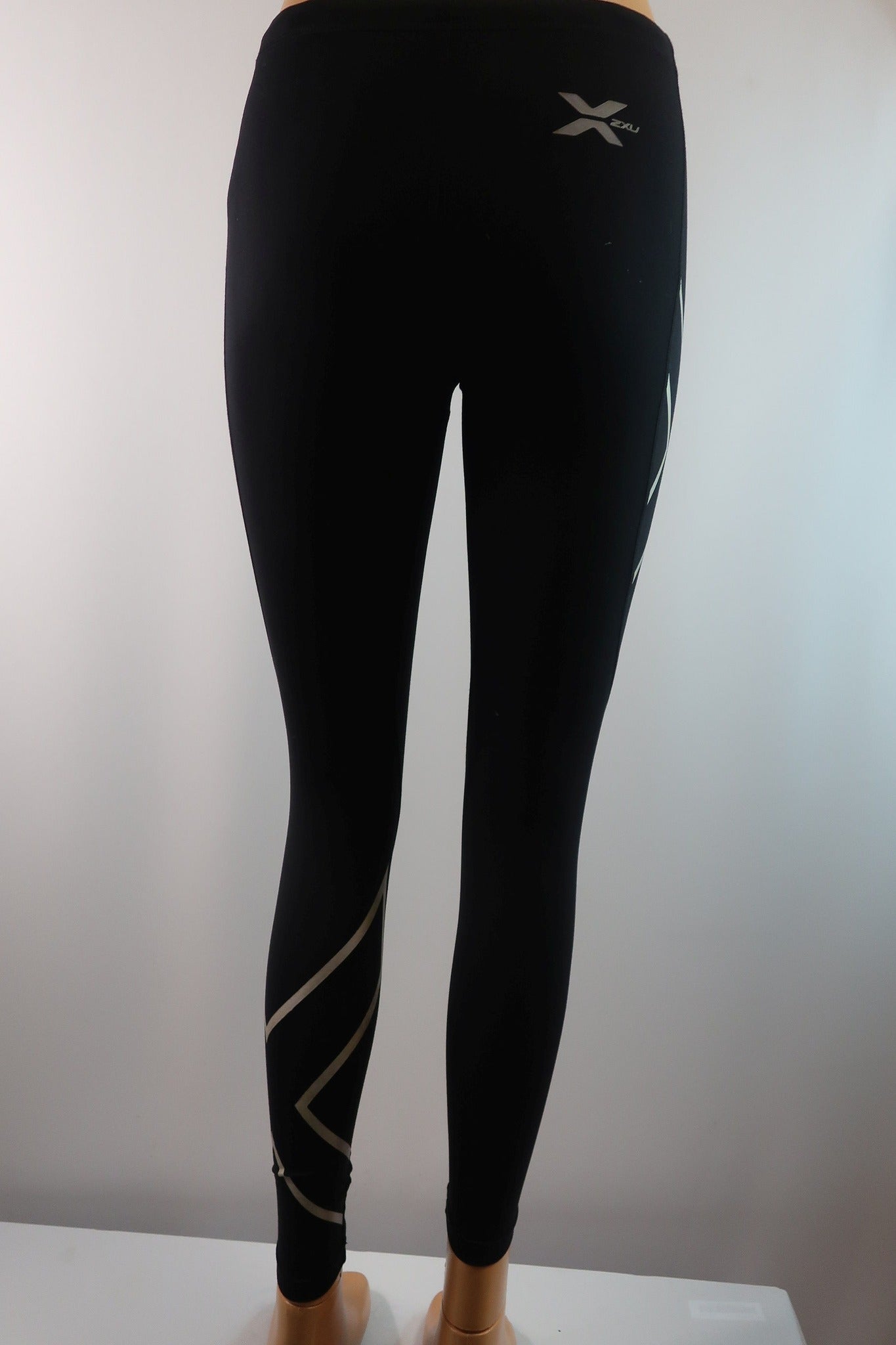 2XU vyriškos sportinės tamprės S/M dydis