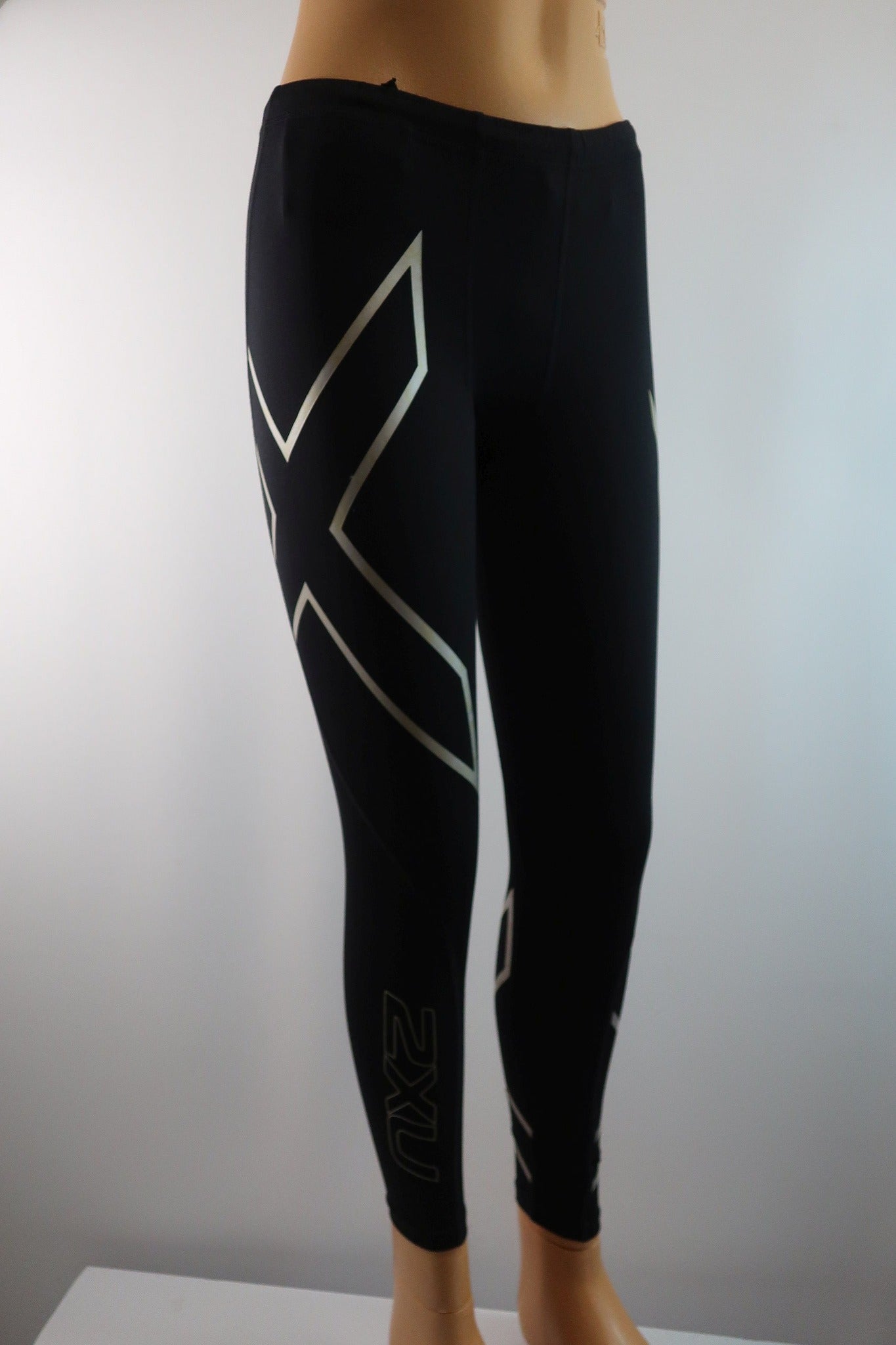 2XU vyriškos sportinės tamprės S/M dydis