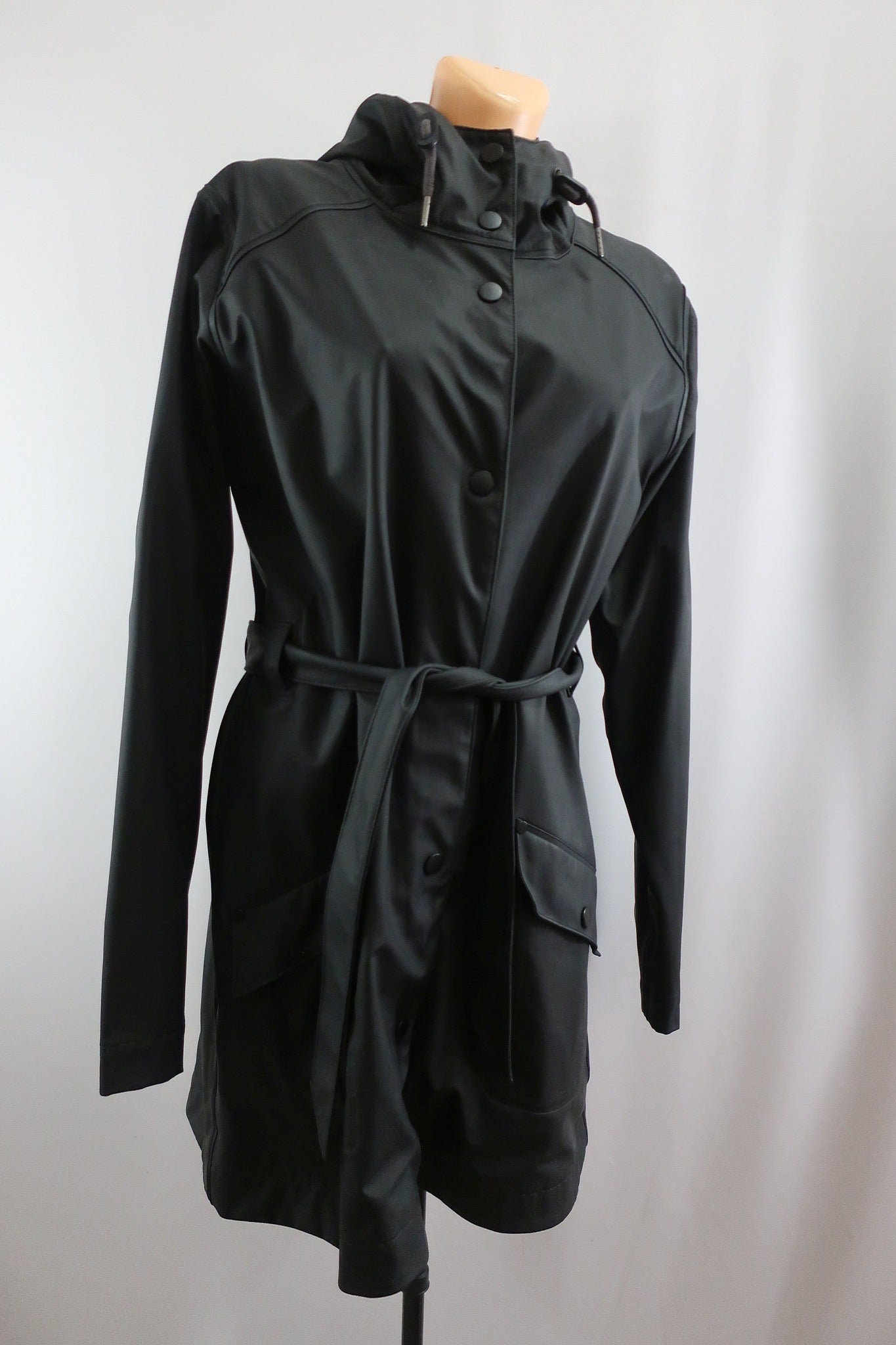 HELLY HANSEN moteriškas lietpaltis XL dydis