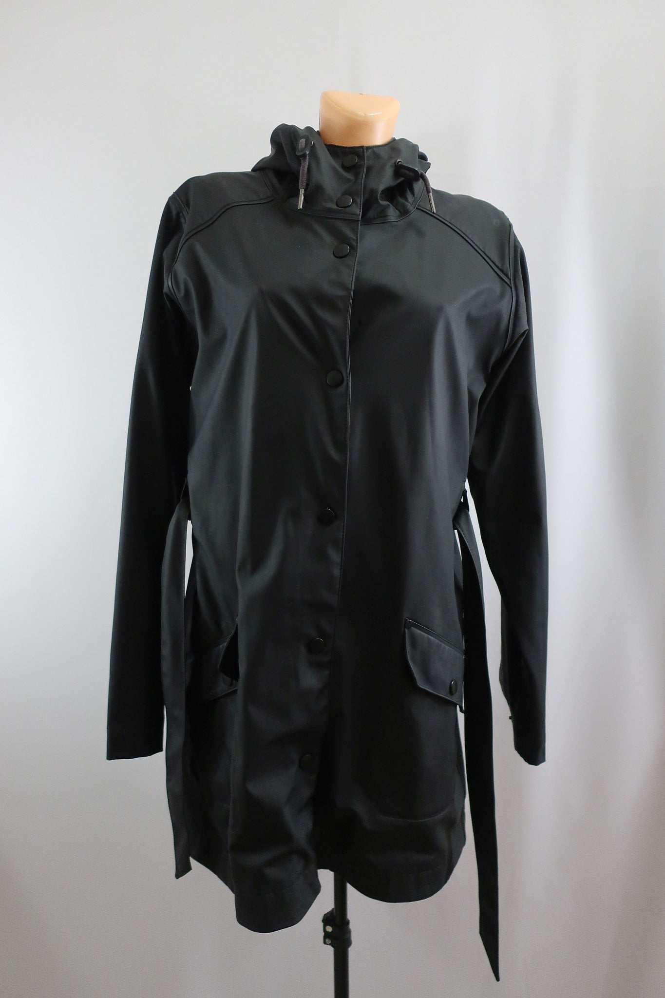 HELLY HANSEN moteriškas lietpaltis XL dydis