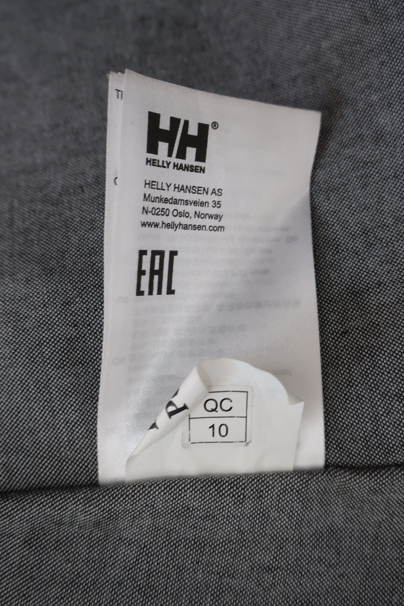HELLY HANSEN moteriškas lietpaltis XL dydis
